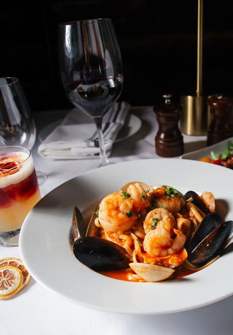 Seafood pasta with mussels and shrimp